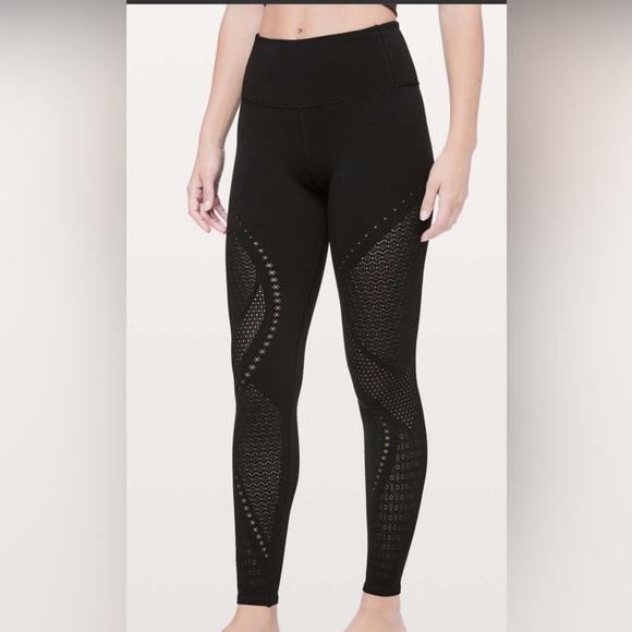 Lululemon Reveal Tight - Picture 2 of 9